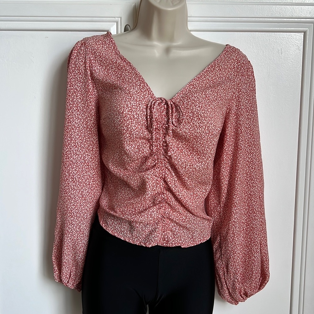 Abercrombie & Fitch Long Sleeve Cinched Front Red Top with puff sleeves. Size XS